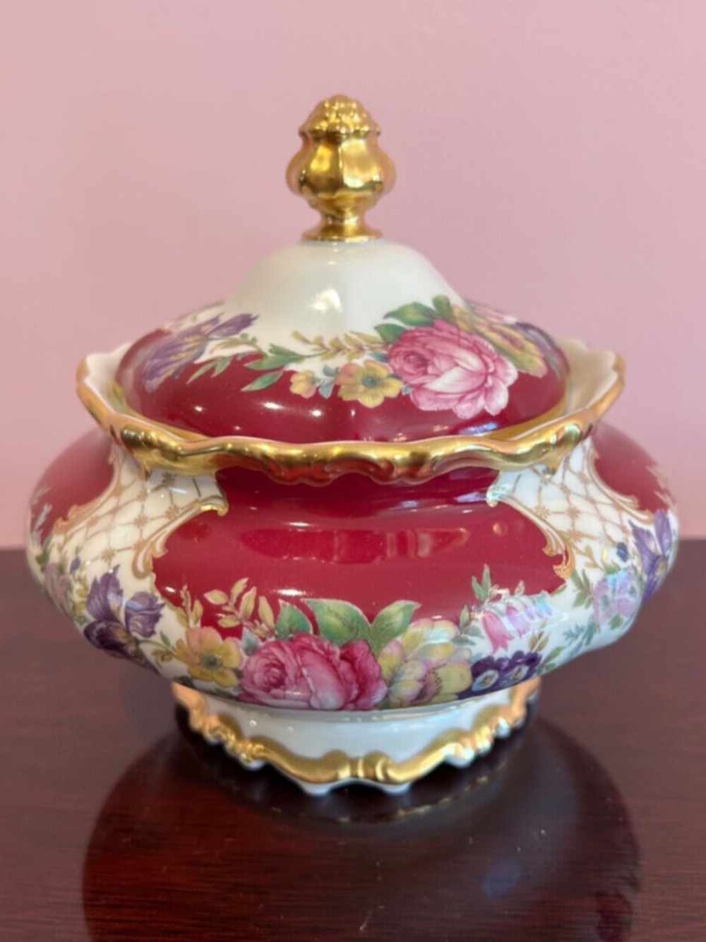 Rosenthal Pompadour Porcelain Bonbonniere Bowl with a Lid